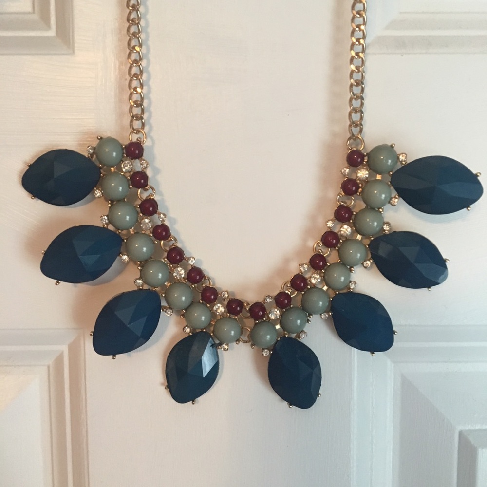 Statement Necklace - Picture 2 of 2